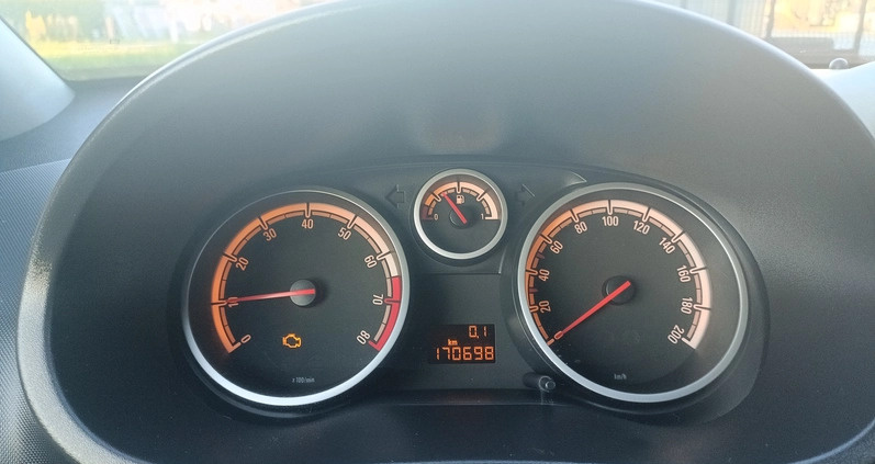 Opel Corsa cena 14900 przebieg: 170000, rok produkcji 2011 z Brusy małe 154